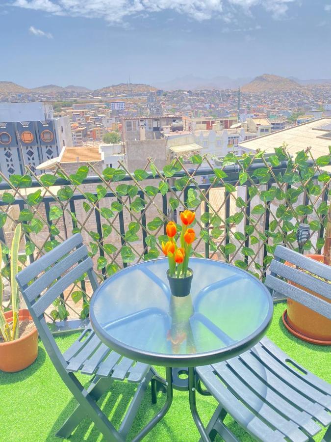 Cesaria Evora Loft Apartment Praia Luaran gambar
